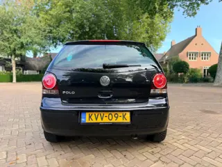 Foto 14 van Volkswagen Polo 1.2 United | Luxe| Nw. APK | 1e Eigenaar | Lage KM!