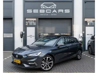 SEAT Leon 1.5 eTSI FR DSG PANODAK, CARPLAY, BEATS, ADAPT CRUISE, 18INCH