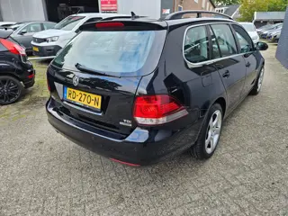 Foto 17 van Volkswagen Golf Variant 1.6 TDI Highline BlueMotion|Leer|Navi