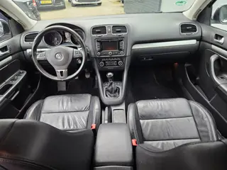 Foto 12 van Volkswagen Golf Variant 1.6 TDI Highline BlueMotion|Leer|Navi