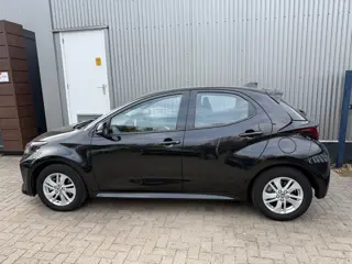 Foto 19 van Toyota Yaris 1.5 Hybrid 115 Active / 6X TOYOTA YARIS OP VOORRAAD / 1E EIGENAAR / APPLE CARPLAY / CAM