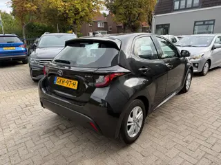 Foto 13 van Toyota Yaris 1.5 Hybrid 115 Active / 6X TOYOTA YARIS OP VOORRAAD / 1E EIGENAAR / APPLE CARPLAY / CAM