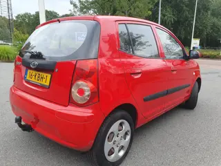 Foto 16 van Kia Picanto 1.0 X-pect