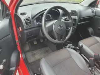 Foto 19 van Kia Picanto 1.0 X-pect