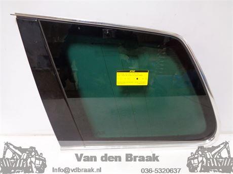 Volkswagen Touareg 2003-2010 Zijruit links achter