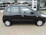 Foto 24 van Hyundai I10 1.1 Active Cool Airco Trekhaak