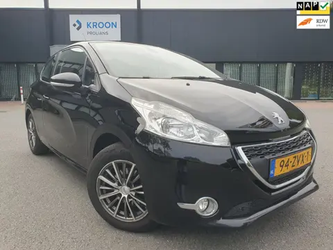 Peugeot 208 1.2 VTi Envy