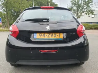 Foto 15 van Peugeot 208 1.2 VTi Envy
