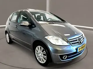 Foto 13 van Mercedes-Benz A-klasse 170 Classic 116 PK Automaat Airco Panodak Nap