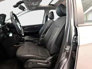 Foto 18 van Mercedes-Benz A-klasse 170 Classic 116 PK Automaat Airco Panodak Nap