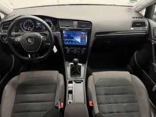 Foto 11 van Volkswagen Golf Variant 1.2 TSI Highline 105 Pk Airco Navi Pdc 96 dkm Nap