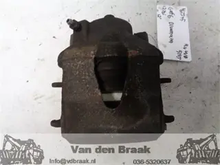 Volkswagen Golf 1.2 TSi 2009-2012 Remklauw rechts voor