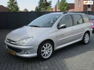 Peugeot 206 SW 1.6-16V Quiksilver NIEUWE APK !!