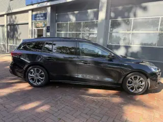 Foto 18 van Ford FOCUS Wagon 1.0 EcoBoost Hybrid ST Line Automaat Stoel & Stuurverwarming | Achteruitrijcamera |