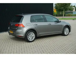 Foto 17 van Volkswagen Golf 1.2 TSI Business Edition R Connected DSG| Cruise| Cup editie