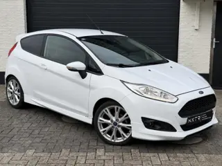 Foto 15 van Ford Fiesta 1.0 EcoBoost ST-line Sport| Riem VV | Navi | Cruise | PDC | 17” | Org NL | NAP