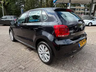 Foto 17 van Volkswagen POLO 1.2 TSI Comfortline *5DRS*CLIMA*STOELVERW.*CRUISE*PDC*LM. VELGEN*NETTE AUTO