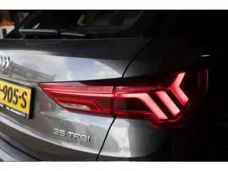 Foto 14 van Audi Q3 35 TFSI S Line Pro Line S