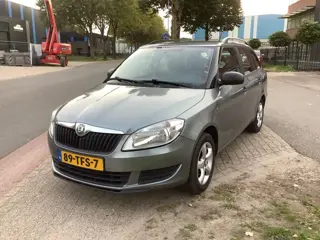 SKODA FABIA 1.2-12V Fresh 