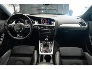 Foto 16 van Audi A4 Avant 1.8 TFSI Pro Line S - 3x S-Line - Stoelverwarming - PDC - Cruise Control