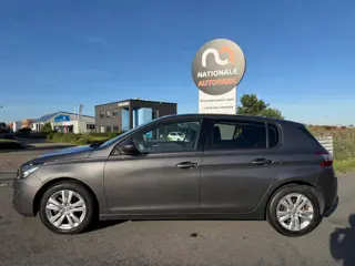 Foto 19 van Peugeot 308 | 2017 | 1.6 BlueHDi Blue Lease Executive | Export en Handel | APK