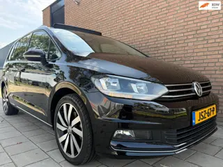 Volkswagen TOURAN 1.5 TSI Highline 7p