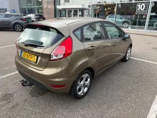 Foto 11 van Ford Fiesta 1.5 TDCi AIRCO/RIJDT GOED/5DEURS/APK 8-2027!!