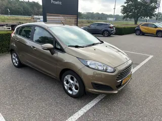 Foto 12 van Ford Fiesta 1.5 TDCi AIRCO/RIJDT GOED/5DEURS/APK 8-2027!!