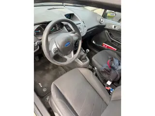 Foto 14 van Ford Fiesta 1.5 TDCi AIRCO/RIJDT GOED/5DEURS/APK 8-2027!!