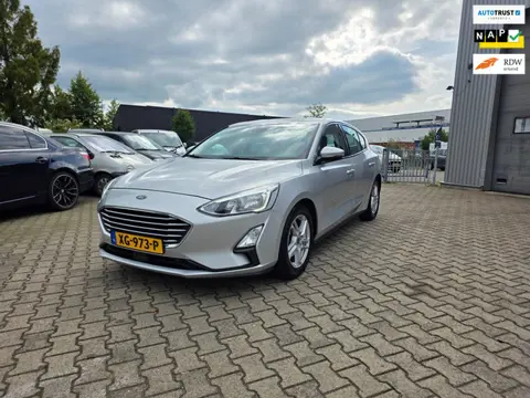 Ford Focus 1.0 EcoBoost Trend Edition Business FULL OPTIONS