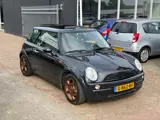 Foto 26 van Mini Cooper Pepper 1.6/Airco/Panorama Dak/Leer/Nieuw Apk