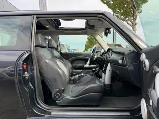Foto 11 van Mini Cooper Pepper 1.6/Airco/Panorama Dak/Leer/Nieuw Apk