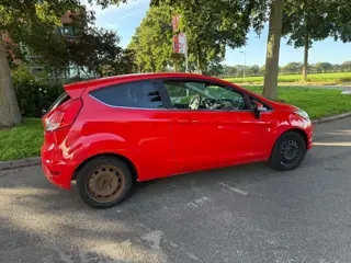 Foto 18 van Ford Fiesta 1.6 TDCi Titanium apk 11-7-2027