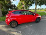 Foto 28 van Ford Fiesta 1.6 TDCi Titanium apk 11-7-2027