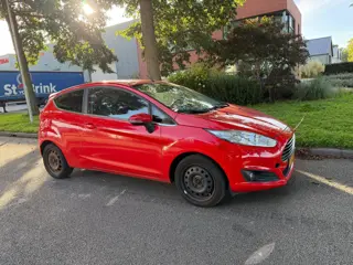 Foto 16 van Ford Fiesta 1.6 TDCi Titanium apk 11-7-2027