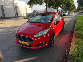 Foto 13 van Ford Fiesta 1.6 TDCi Titanium apk 11-7-2027