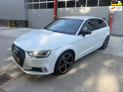 Audi A3 Sportback 1.0 TFSI Sport Lease Edition Virtuele scherm Navi Keyless Entry