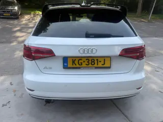 Foto 19 van Audi A3 Sportback 1.0 TFSI Sport Lease Edition Virtuele scherm Navi Keyless Entry