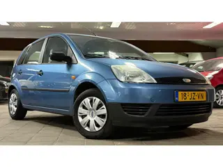 Foto 13 van Ford Fiesta 1.3 Ambiente|NAP|APK04-27|Nettestaat|Scherpeprijs|5Deurs
