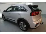 Foto 26 van Kia E-Niro DynamicLine 64 kWh €14950/ CAMERA / NAP