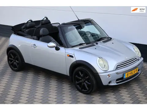 Mini Cabrio 1.6 Cooper Leer en ijskoude airco !!!