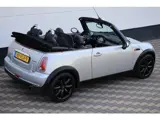 Foto 23 van Mini Cabrio 1.6 Cooper Leer en ijskoude airco !!!
