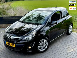Opel Corsa 1.2-16V BlitZ Stoel-&Stuurverwarming Dealer onderhouden