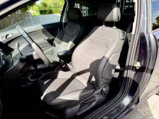 Foto 14 van Opel Corsa 1.2-16V BlitZ Stoel-&Stuurverwarming Dealer onderhouden