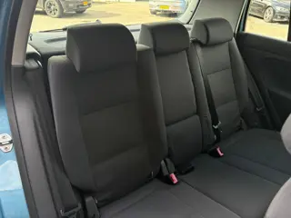 Foto 17 van Volkswagen Golf Plus 1.6 FSI Comfortline Business AIRCO SPORTVELGEN