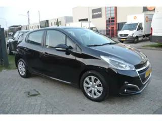 Foto 17 van Peugeot 208 1.2 PureTech Blue Lease airco apk 15-06-2027 inruil mogelijk nap