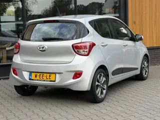 Foto 12 van Hyundai i10 1.2i 87pk! 5 pers. Cruise control, Stuur/Stoelverw. Garantie