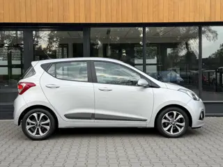 Foto 19 van Hyundai i10 1.2i 87pk! 5 pers. Cruise control, Stuur/Stoelverw. Garantie