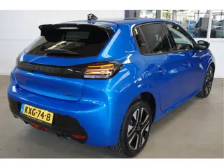 Foto 12 van Peugeot 208 1.2 Hybrid 110 e-DCS6 Allure Cruise control adaptief/file assistent