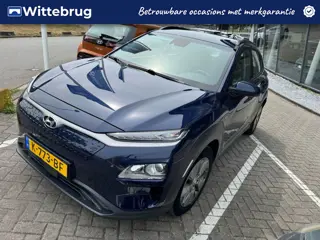 Hyundai KONA EV Comfort 64 kWh NAVIGATIE | CLIMATE CONTROL | LONG RANGE